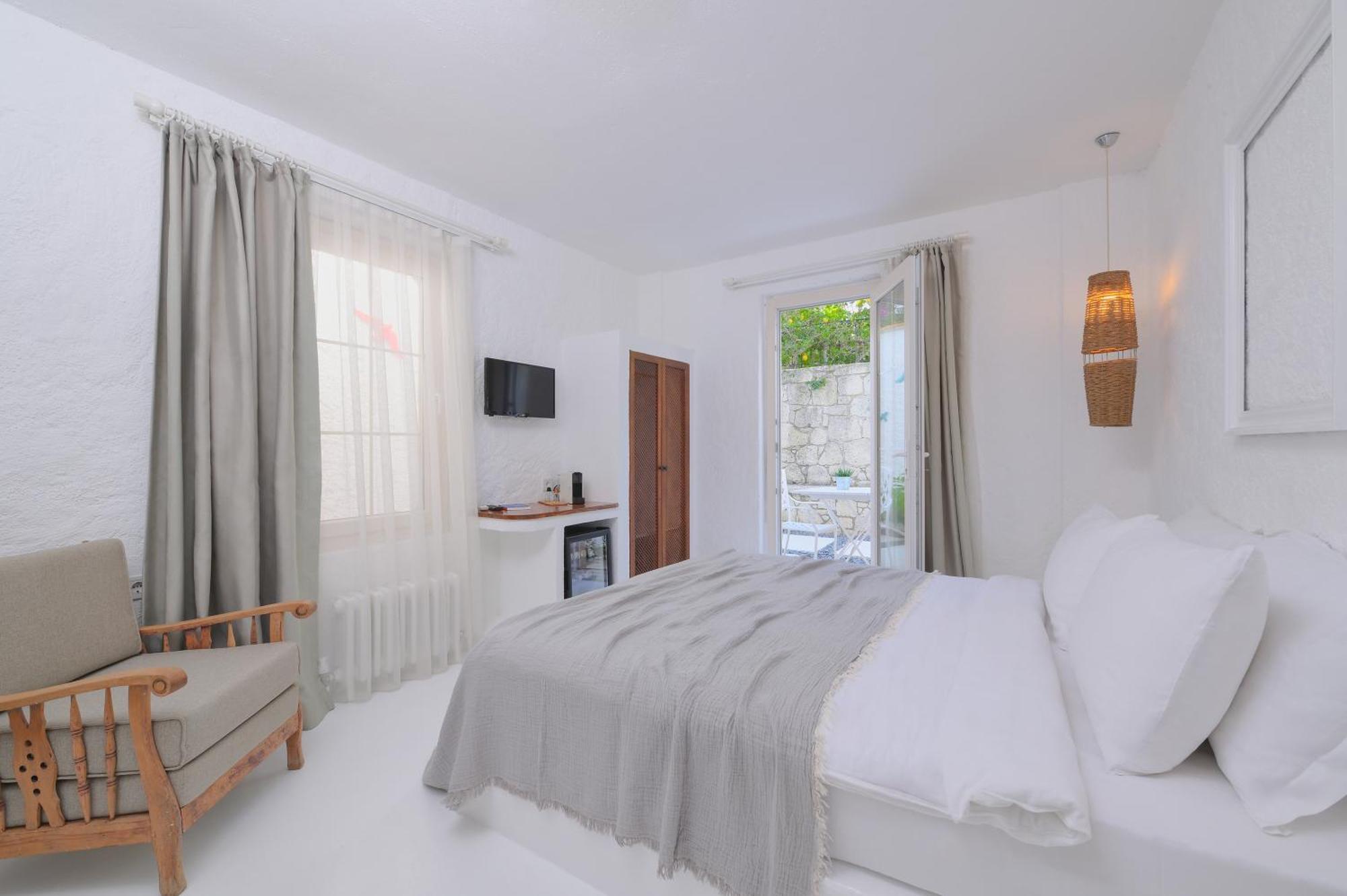 Peremere Alacati Otel מראה חיצוני תמונה