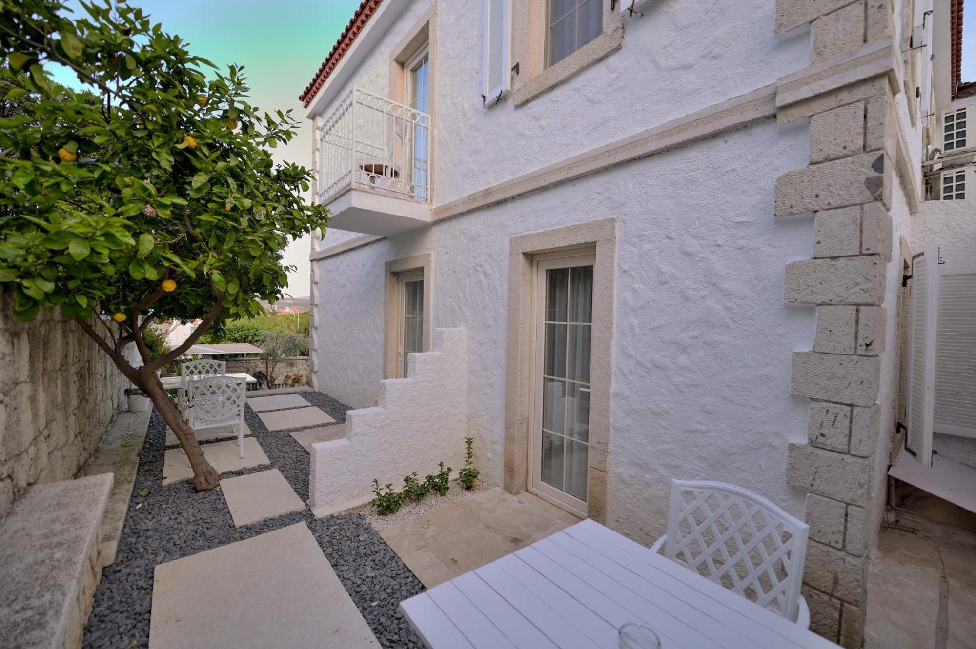 Peremere Alacati Otel מראה חיצוני תמונה