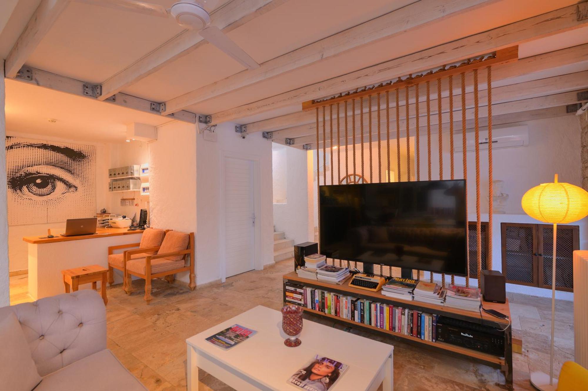 Peremere Alacati Otel מראה חיצוני תמונה
