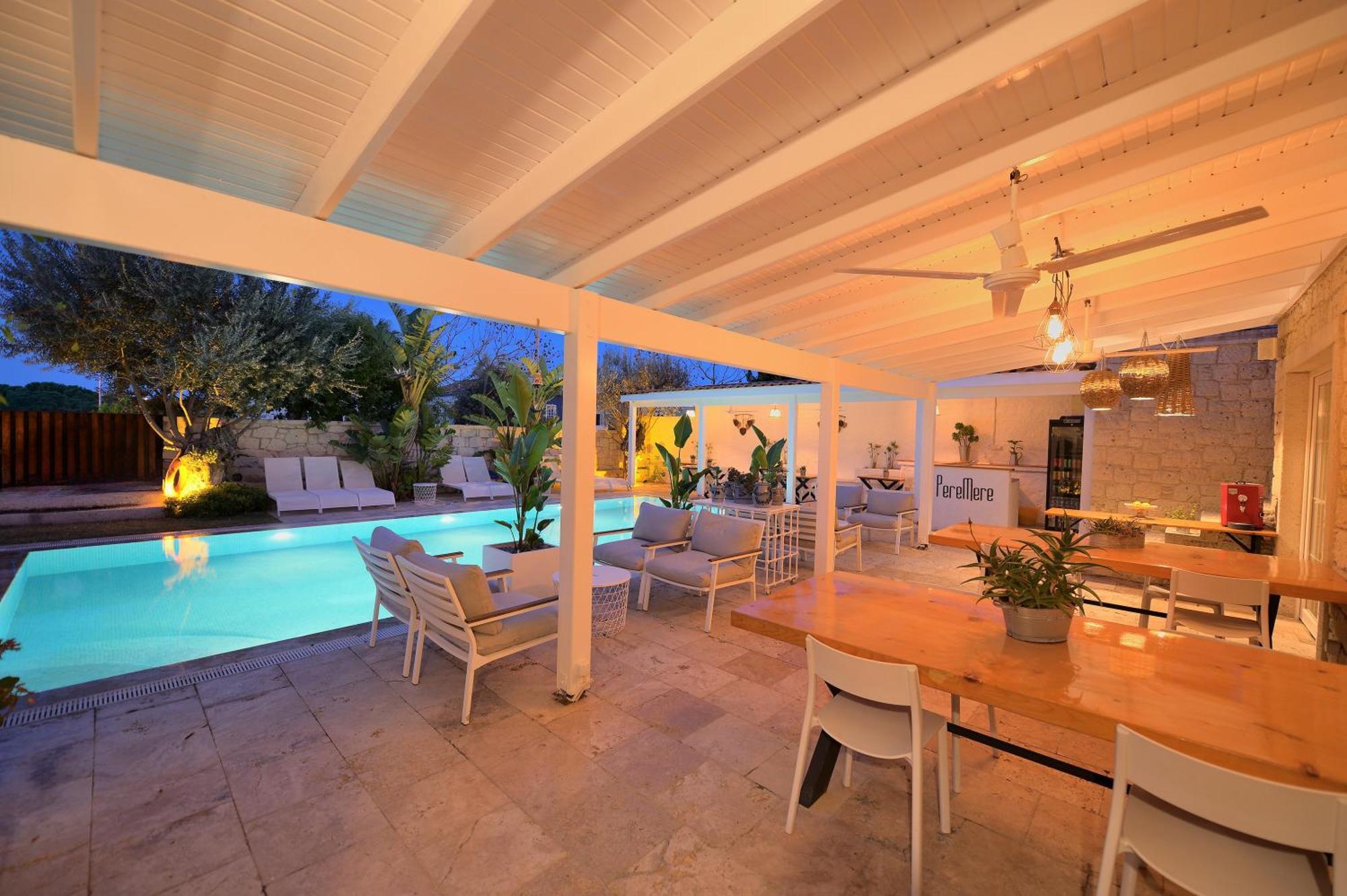 Peremere Alacati Otel מראה חיצוני תמונה